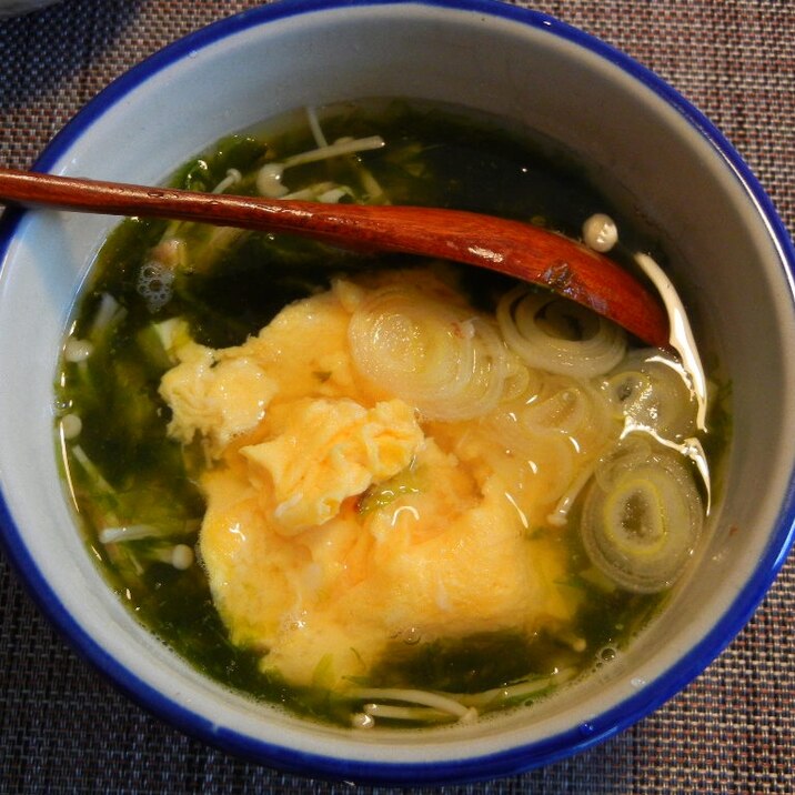 ふんわり卵と海苔のスープ
